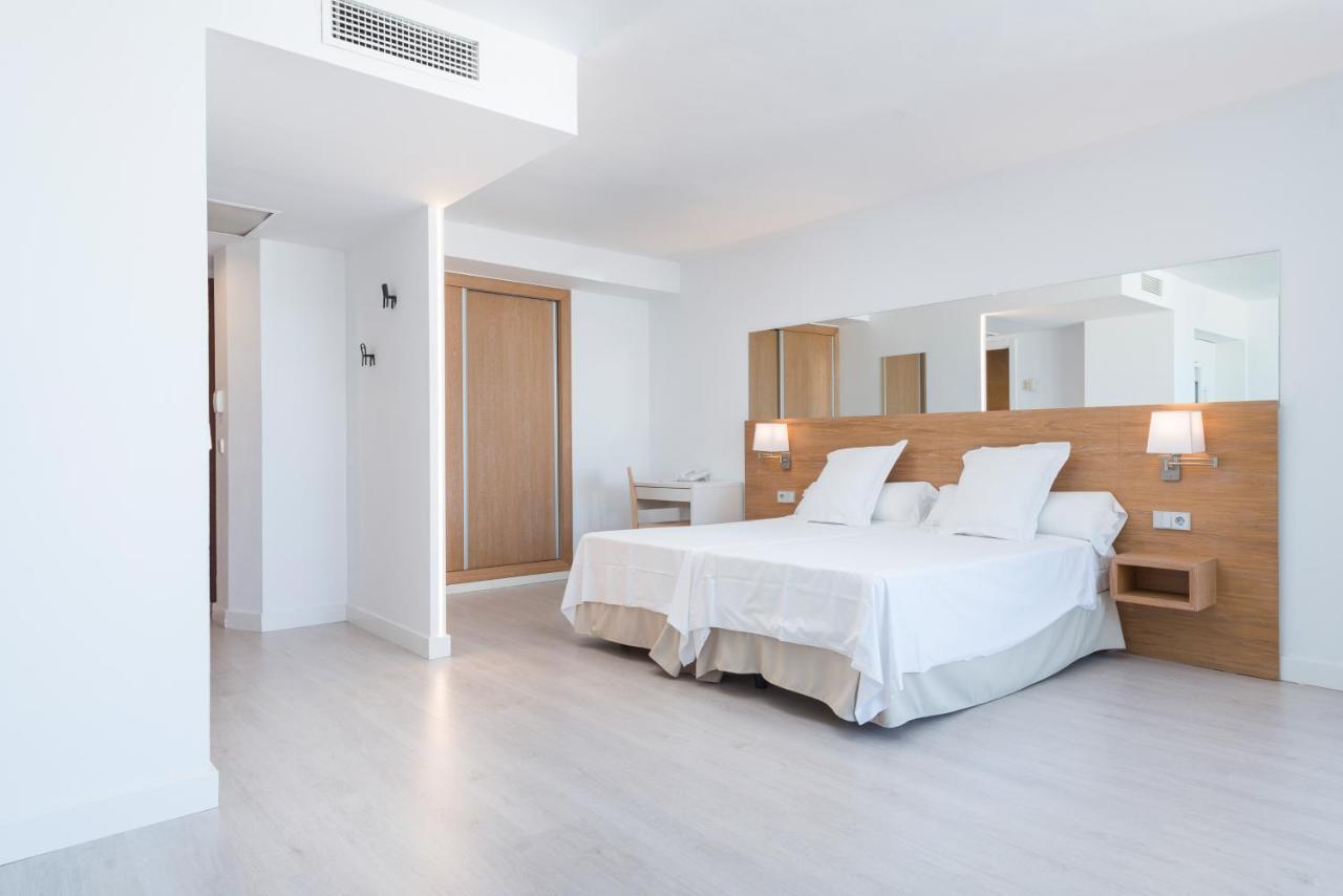 Aparthotel Ses Fotges 穆罗海滩 外观 照片